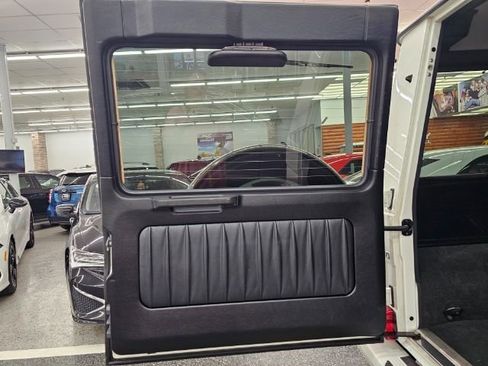 Used 2013 Mercedes-Benz G 550 image 36