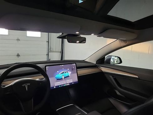 Used 2023 Tesla Model 3 Long Range AWD/4WD image 9