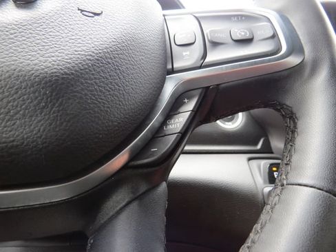 Certified 2025 RAM 1500 Big Horn AWD/4WD image 19