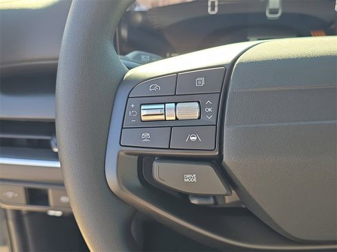 New 2025 Kia K4 LXS image 32