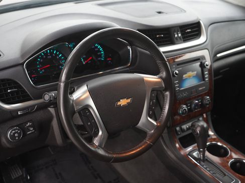 Used 2013 Chevrolet Traverse LT AWD/4WD image 22