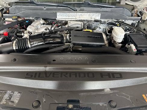 Used 2018 Chevrolet Silverado 2500 LTZ w/ Duramax Plus Package AWD/4WD image 30