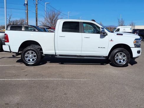 Used 2024 RAM 2500 Laramie image 4