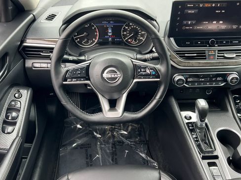 New 2026 Nissan Altima 2.5 SV FWD image 16