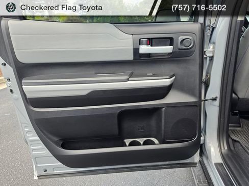 Used 2019 Toyota Tundra Limited w/ Limited Premium Package AWD/4WD image 26