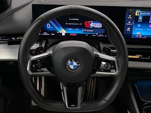 Certified 2024 BMW 530i xDrive w/ Executive Package image 15