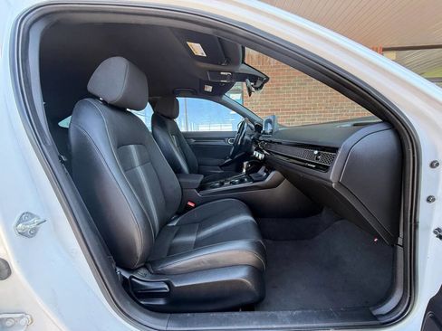 Used 2022 Honda Civic Sport image 16