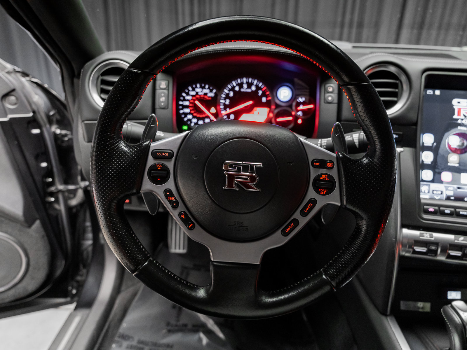 Used 2009 Nissan GT-R Premium AWD/4WD image 42
