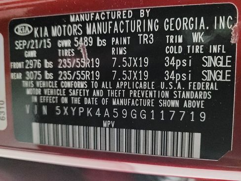 Used 2016 Kia Sorento SX image 33