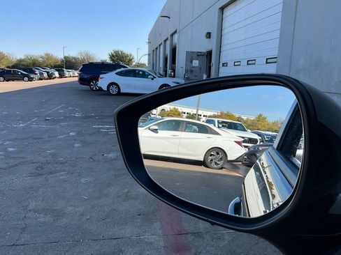 Used 2025 MAZDA CX-50 AWD 2.5 S w/ Select Package image 18