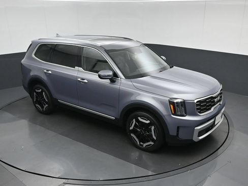 Used 2023 Kia Telluride S w/ S Sunroof Package FWD image 70