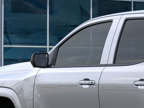 New 2025 Chevrolet Colorado LT w/ LT Convenience Package image 12