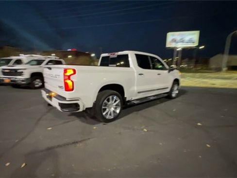 Certified 2023 Chevrolet Silverado 1500 High Country w/ High Country Premium Package image 8