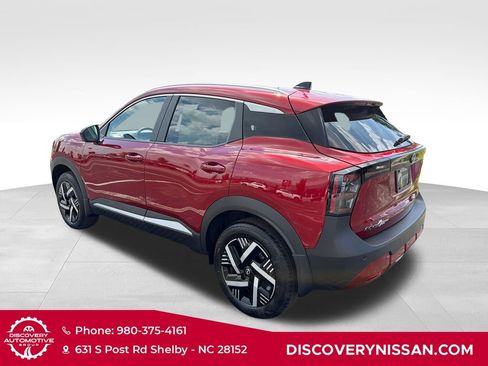 New 2026 Nissan Kicks SV w/ SV Premium Package FWD image 8