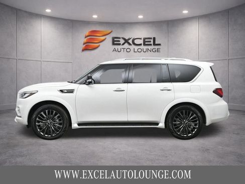 Used 2021 INFINITI QX80 Premium Select w/ Cargo Package AWD/4WD image 3
