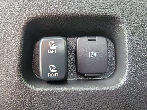 Used 2024 Ford Edge SEL w/ Convenience Package AWD/4WD image 9