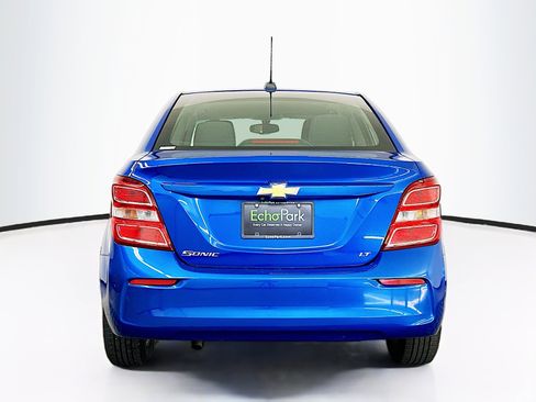 Used 2018 Chevrolet Sonic LT image 7