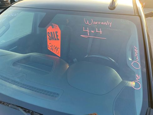 Used 2021 Chevrolet Silverado 1500 LT image 4