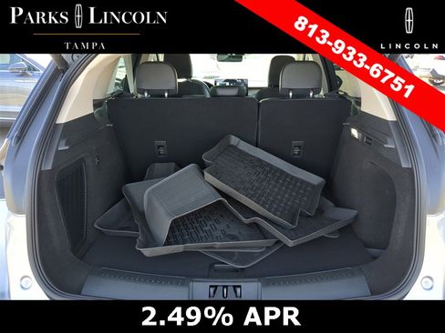 Certified 2024 Lincoln Corsair FWD w/ Equipment Group 101A image 8