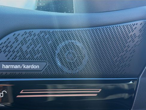 New 2026 BMW 530i w/ Convenience Package image 24