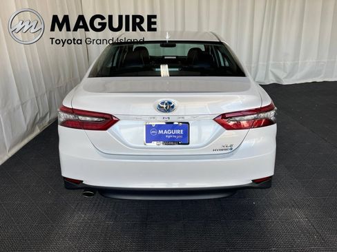 Used 2021 Toyota Camry XLE FWD image 30