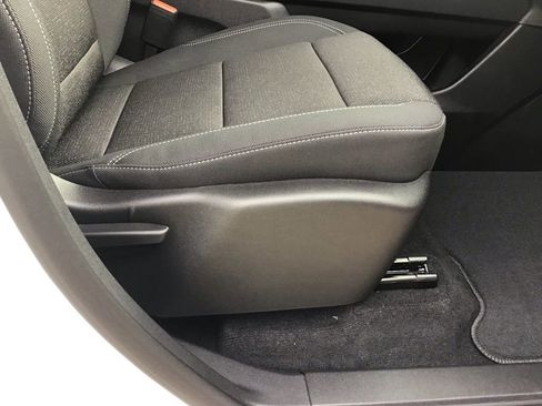 New 2026 Chevrolet Traverse LT w/ Driver Confidence Package image 28