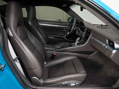 Used 2017 Porsche 911 Carrera S RWD image 24