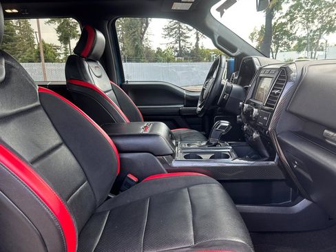 Used 2019 Ford F150 Raptor w/ Equipment Group 802A Luxury AWD/4WD image 15