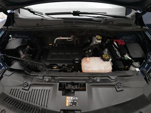 Used 2020 Buick Encore Preferred w/ Safety Package FWD image 3