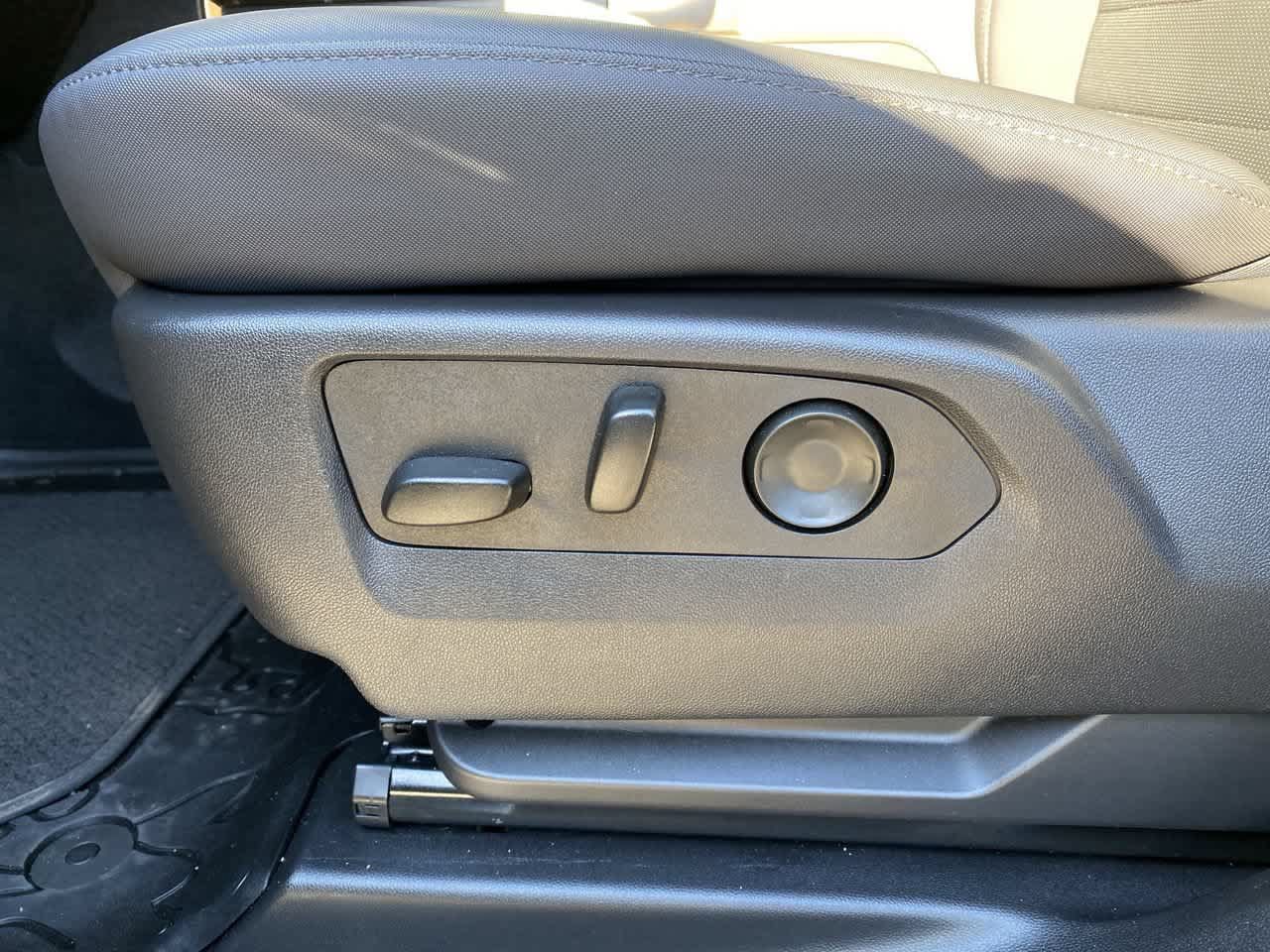 Used 2025 GMC Hummer EV 3X w/ LPO, Illumination Package AWD/4WD image 14
