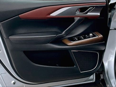 Used 2019 MAZDA CX-9 Signature image 23