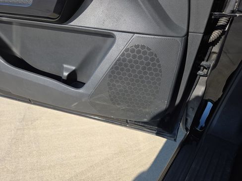 Certified 2024 Nissan Pathfinder SV image 30