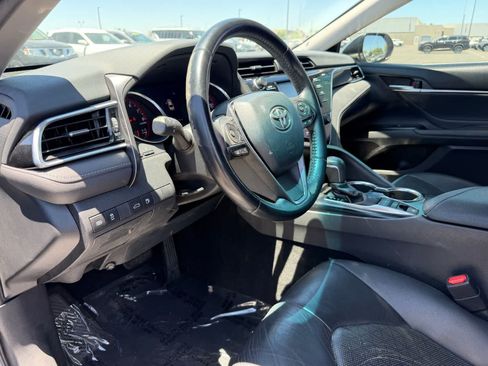 Used 2018 Toyota Camry XSE w/ Protection Package (Q2) FWD image 2