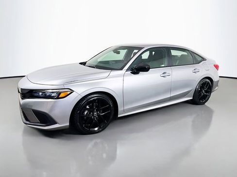 Used 2024 Honda Civic Sport image 5