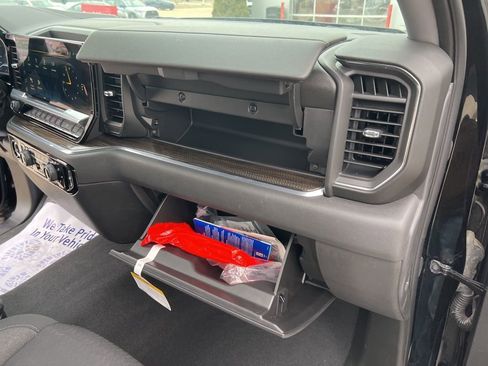 Used 2023 Chevrolet Silverado 1500 LT image 28