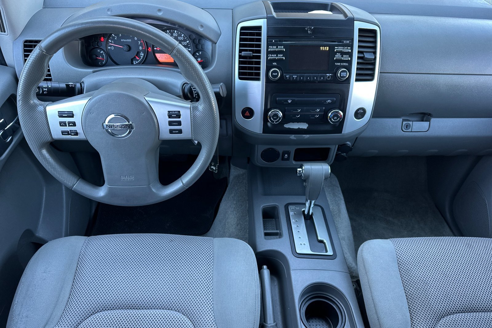 Used 2014 Nissan Frontier SV RWD image 13
