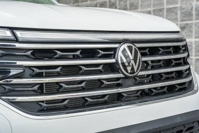 Used 2025 Volkswagen Atlas SE AWD/4WD image 24