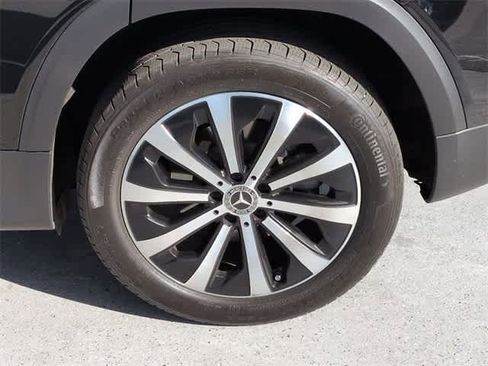 Used 2022 Mercedes-Benz GLB 250 image 14