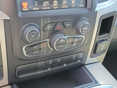 Used 2017 RAM 1500 Big Horn AWD/4WD image 16