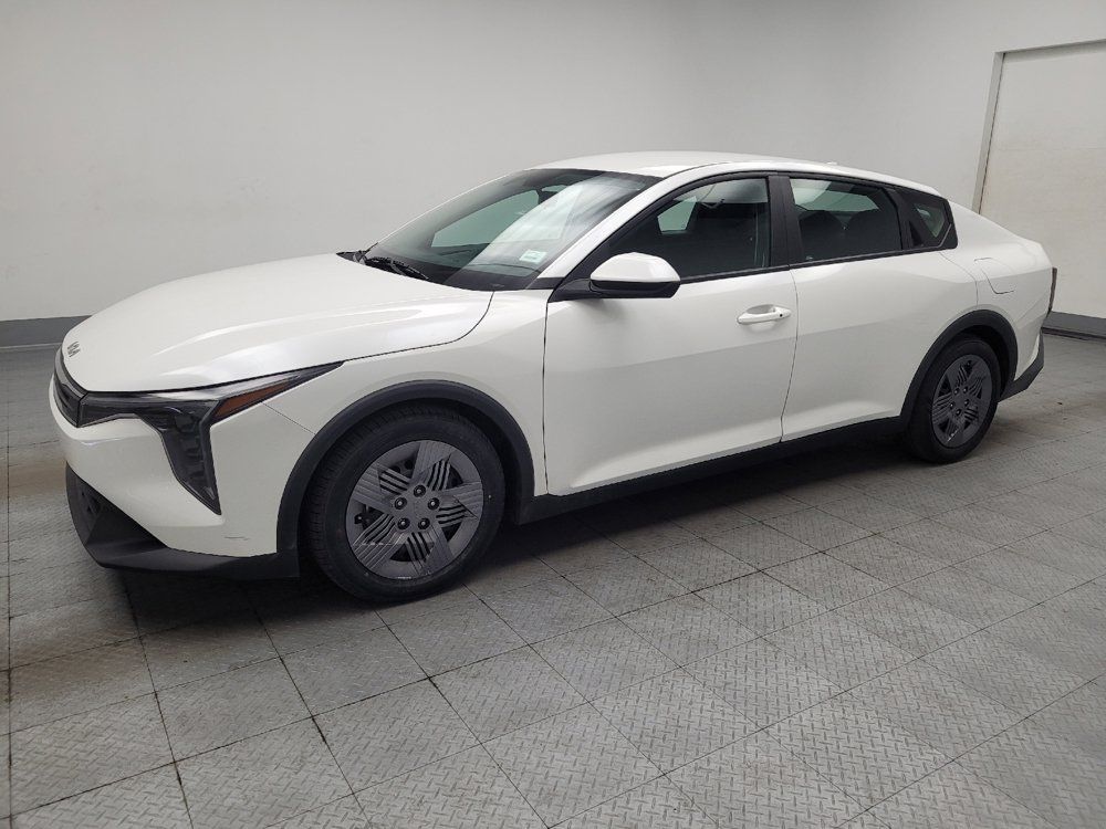 Used 2025 Kia K4 FWD image 2