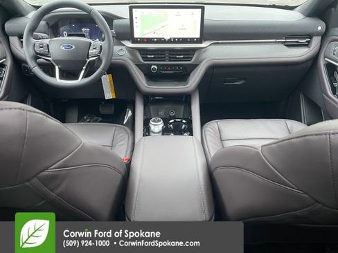 New 2026 Ford Explorer Platinum w/ LUX Leather Package image 13