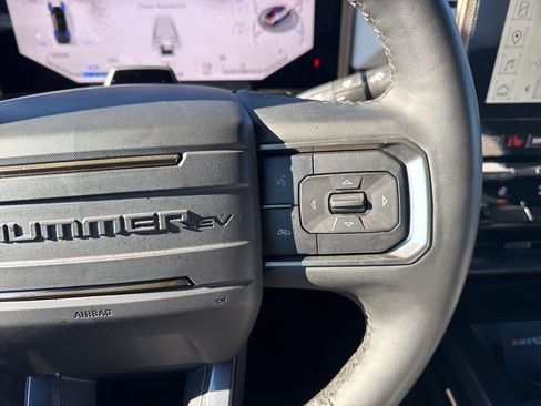 Used 2024 GMC Hummer EV 2X w/ Extreme Off-Road Package image 18