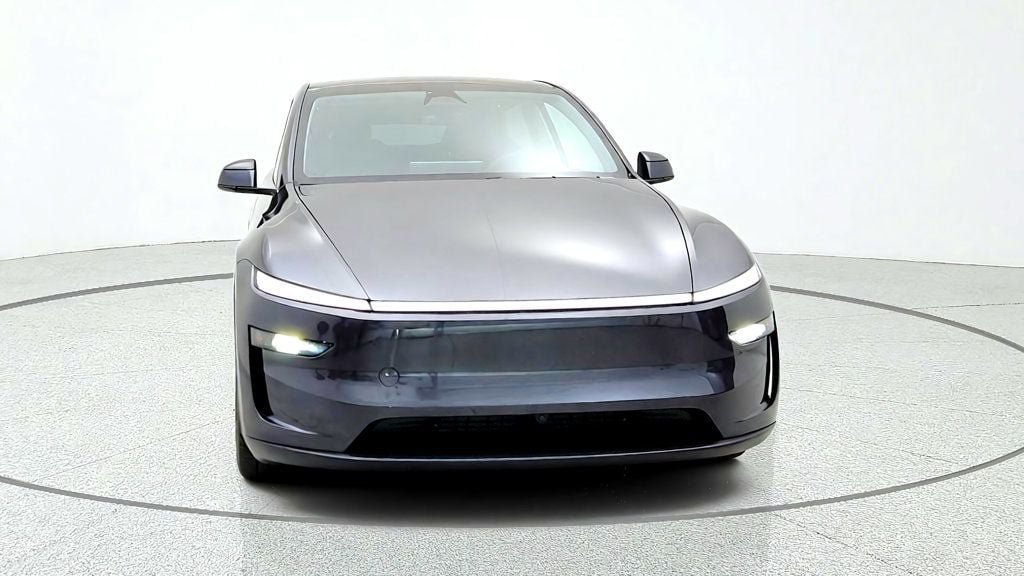 Used 2026 Tesla Model Y AWD image 2