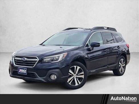 Used 2018 Subaru Outback 2.5i Limited image 1