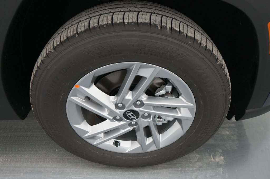 New 2026 Hyundai Tucson SE AWD/4WD image 9