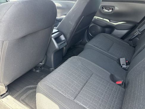 Certified 2025 Honda HR-V LX image 15