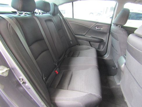 Used 2015 Honda Accord Sport image 12