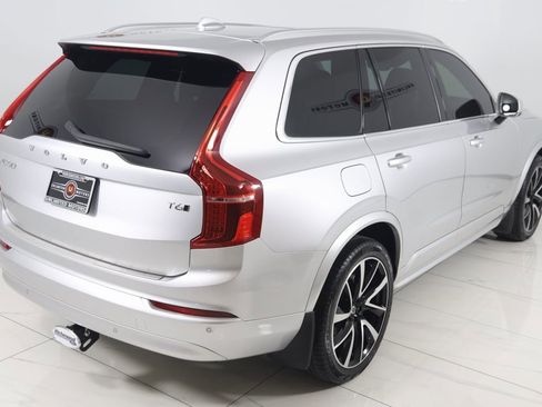 Used 2022 Volvo XC90 T6 Momentum w/ Climate Package image 51