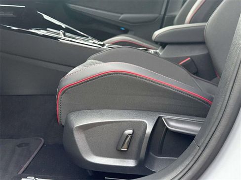 New 2026 Volkswagen GTI SE image 12