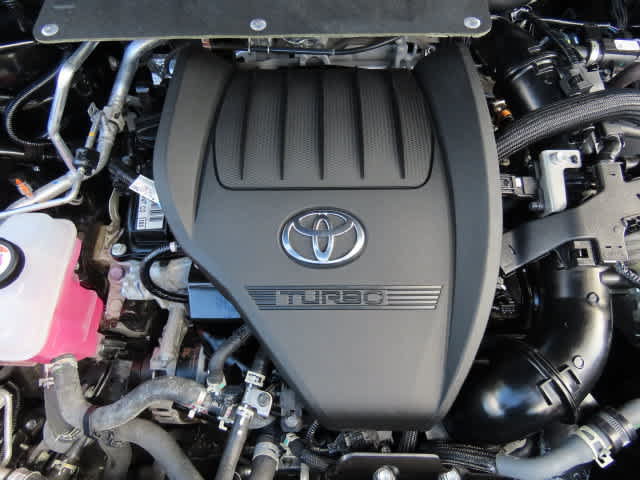 Used 2025 Toyota Highlander XSE AWD/4WD image 11